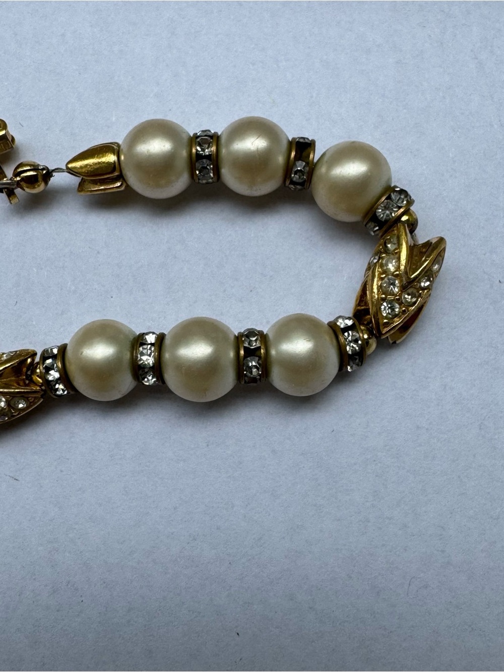 Christian Dior Vintage Signed Bracelet Gold Tone Faux Pearl Rhinestone - Picture 3 of 7